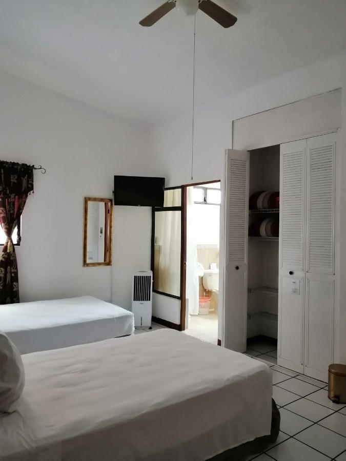 Novohostal B&B Guatemala City ภายนอก รูปภาพ