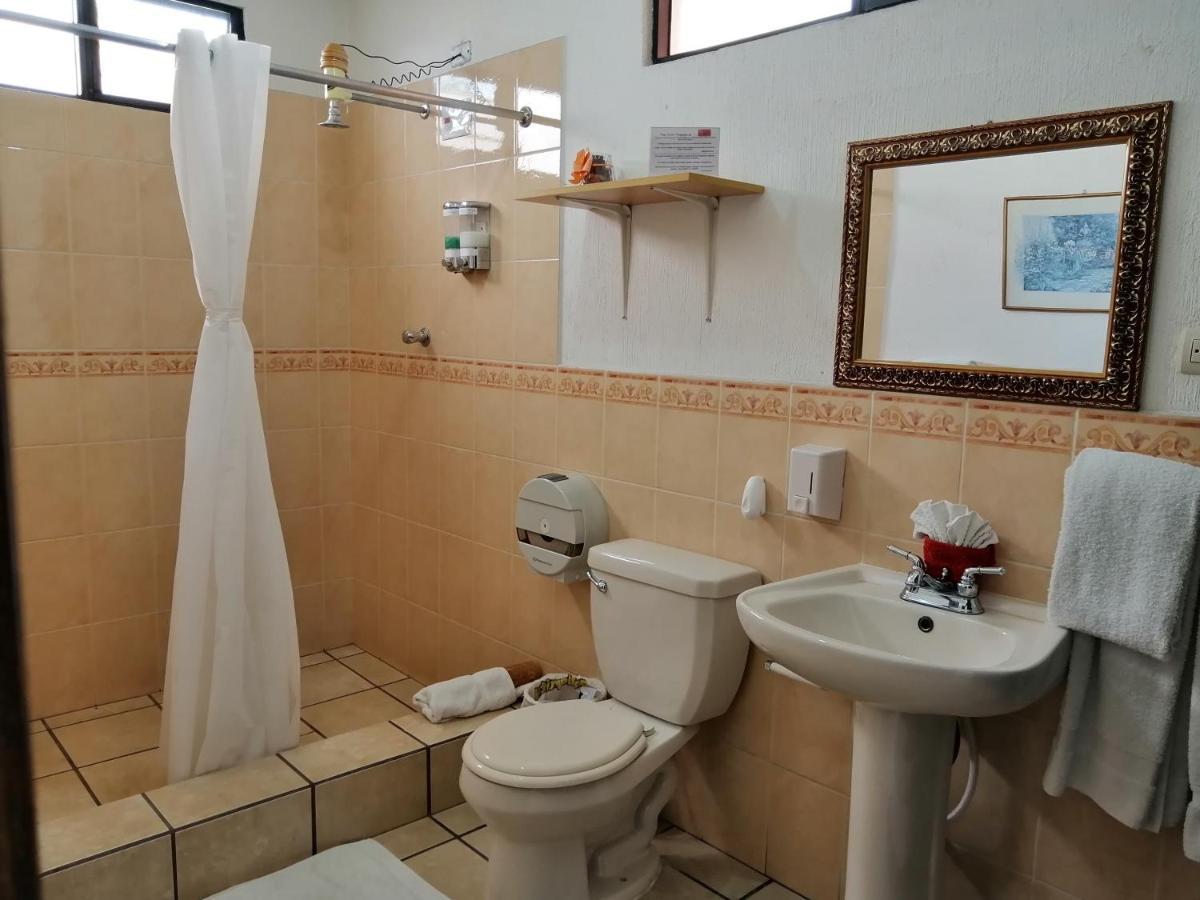 Novohostal B&B Guatemala City ภายนอก รูปภาพ