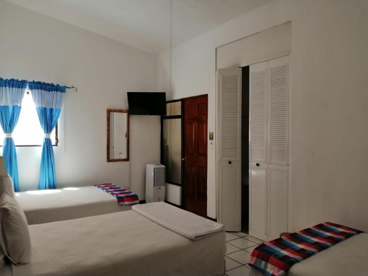 Novohostal B&B Guatemala City ภายนอก รูปภาพ