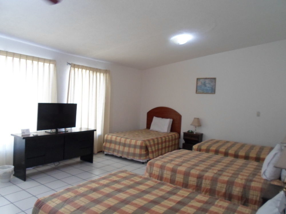 Novohostal B&B Guatemala City ภายนอก รูปภาพ