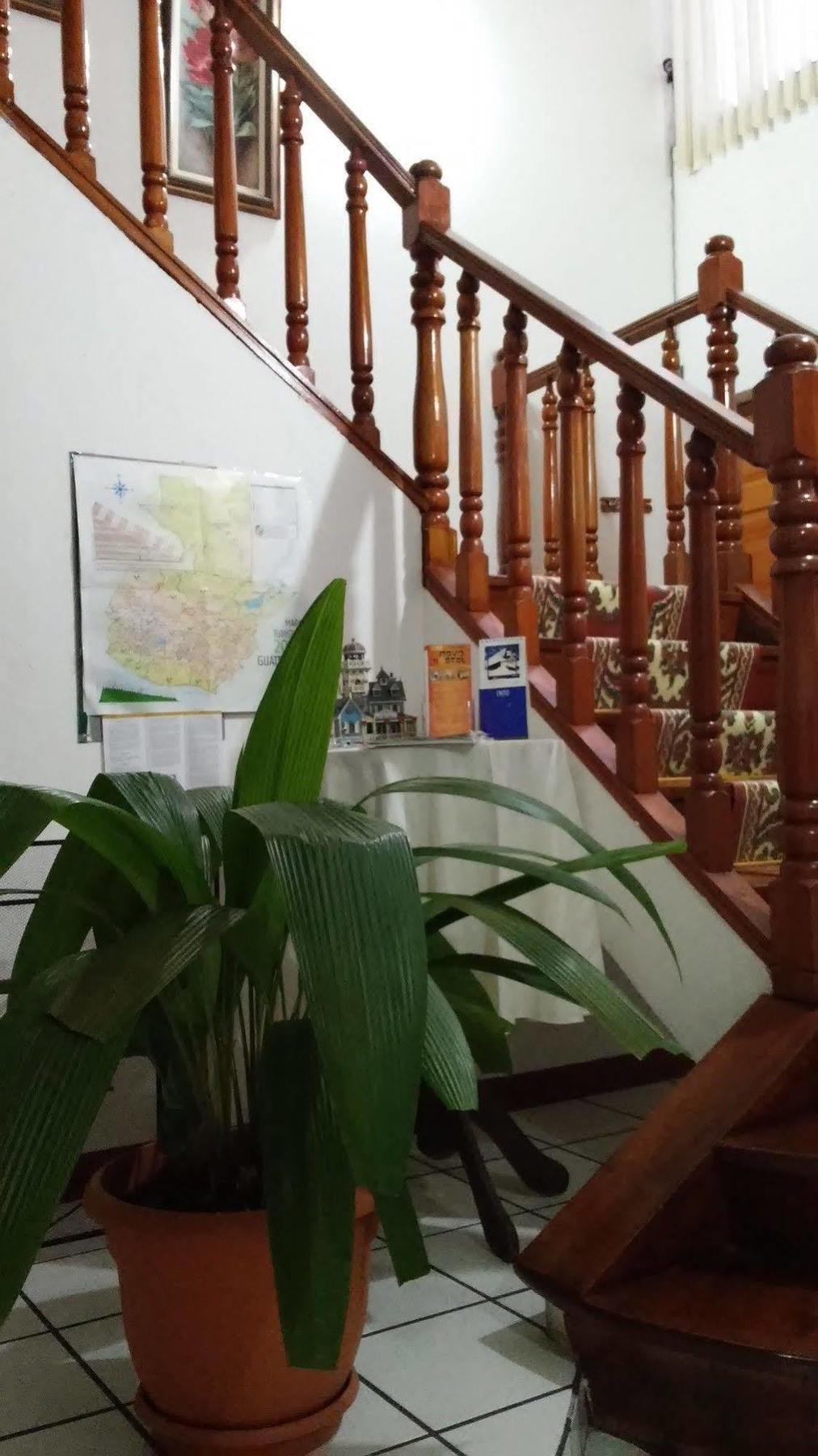 Novohostal B&B Guatemala City ภายนอก รูปภาพ