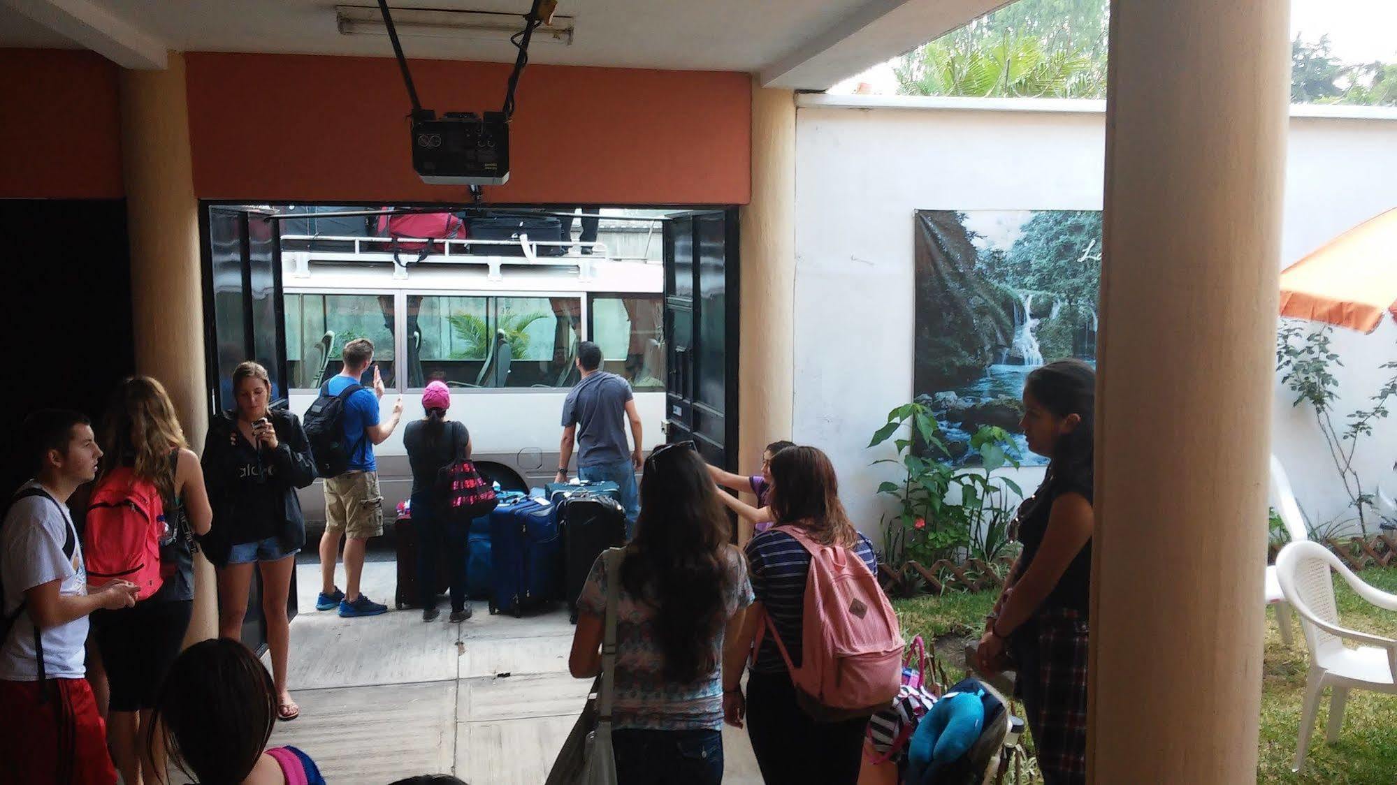 Novohostal B&B Guatemala City ภายนอก รูปภาพ